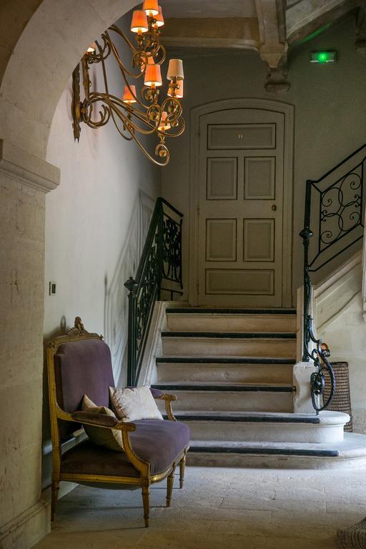 Château De Massillan Uchaux Buitenkant foto